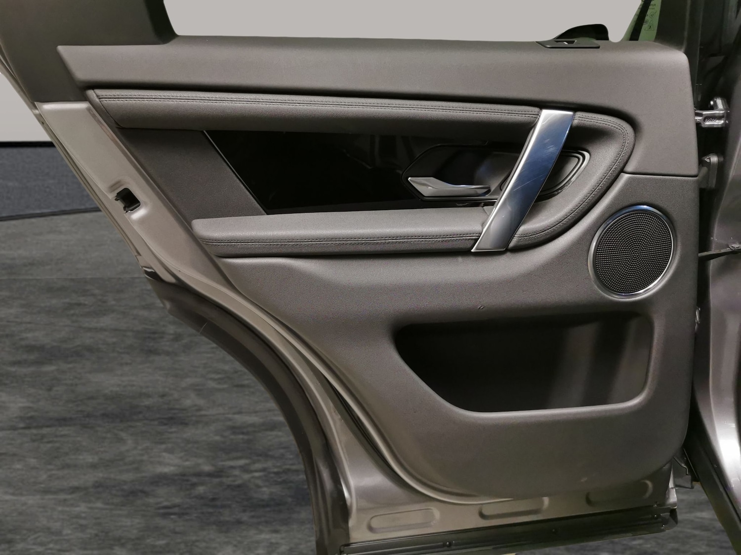 Used Land Rover Discovery Sport 2020 for sale - 77160929: Photo 26