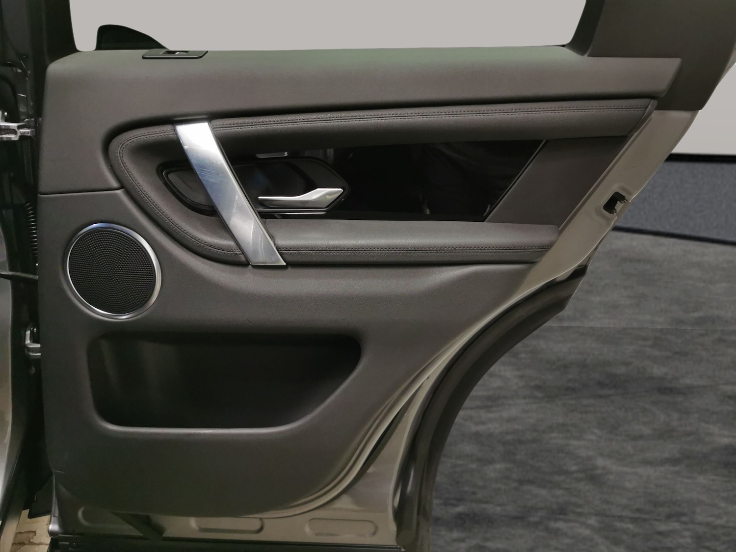 Used Land Rover Discovery Sport 2020 for sale - 77160929: Photo 27