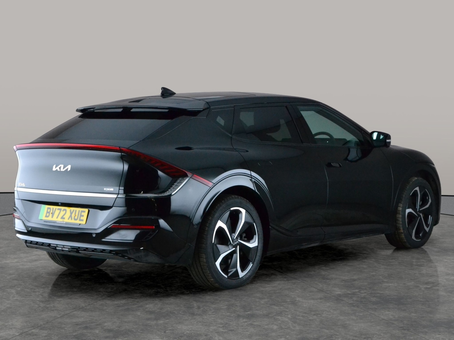 Used Kia EV6 2022 for sale - 77946724: Photo 11