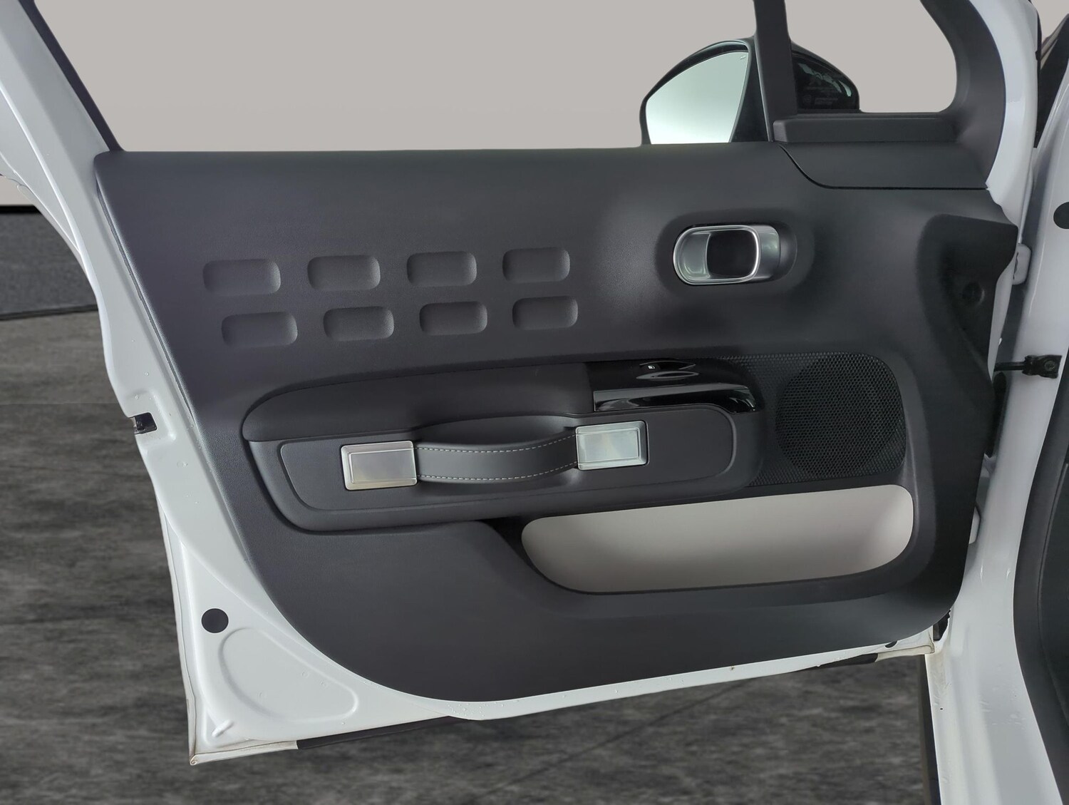 Used Citroen C3 2023 for sale - 77911625: Photo 26