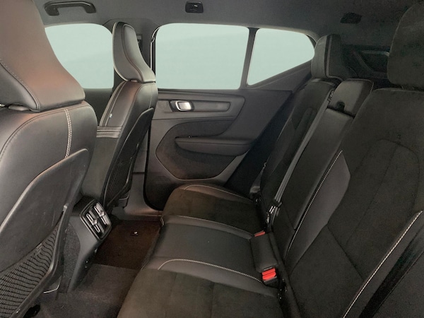 Used Volvo XC40 2022 for sale - 76264270: Photo 36