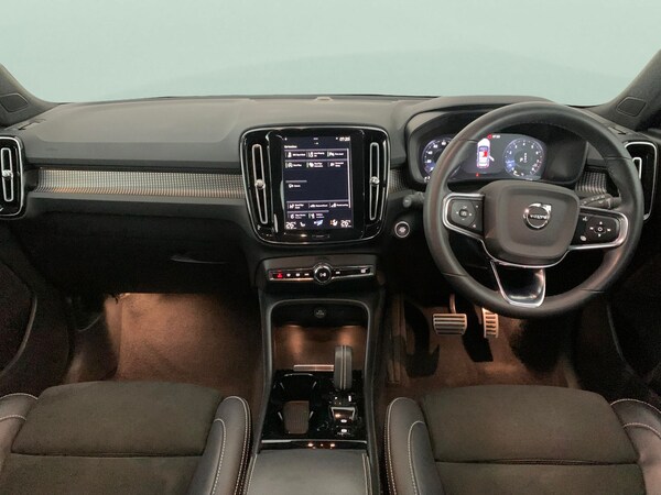 Used Volvo XC40 2022 for sale - 76264270: Photo 8