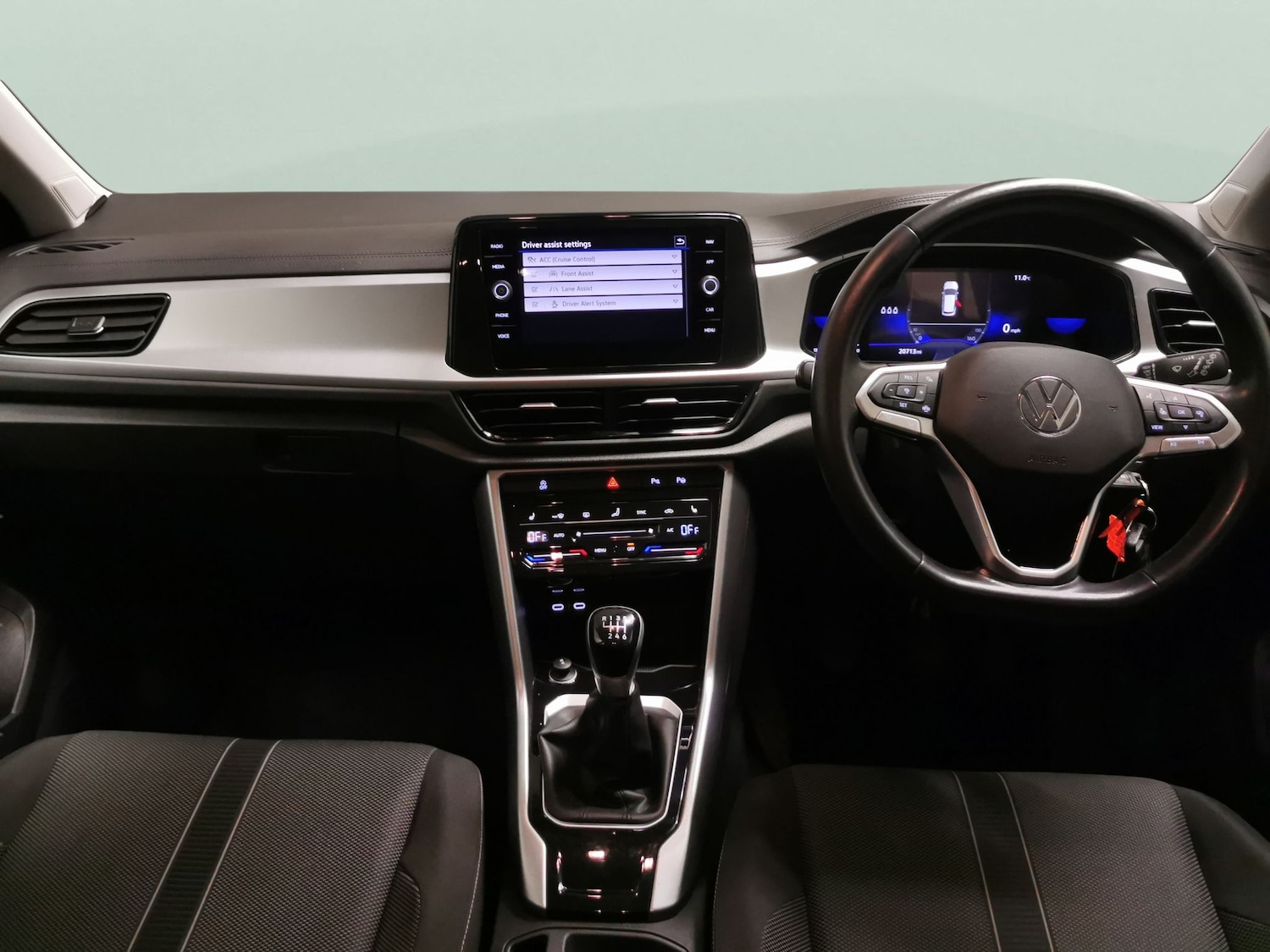 Used Volkswagen T-Roc 2023 for sale - 78094248: Photo 5