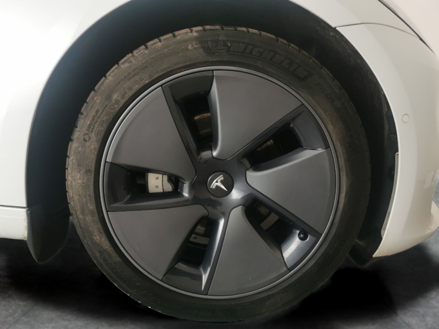 Used Tesla Model 3 2021 for sale - 76971765: Photo 28