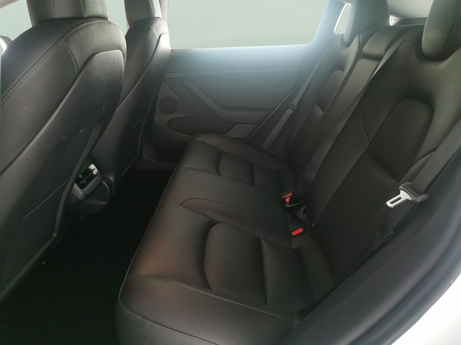 Used Tesla Model 3 2021 for sale - 76971765: Photo 30