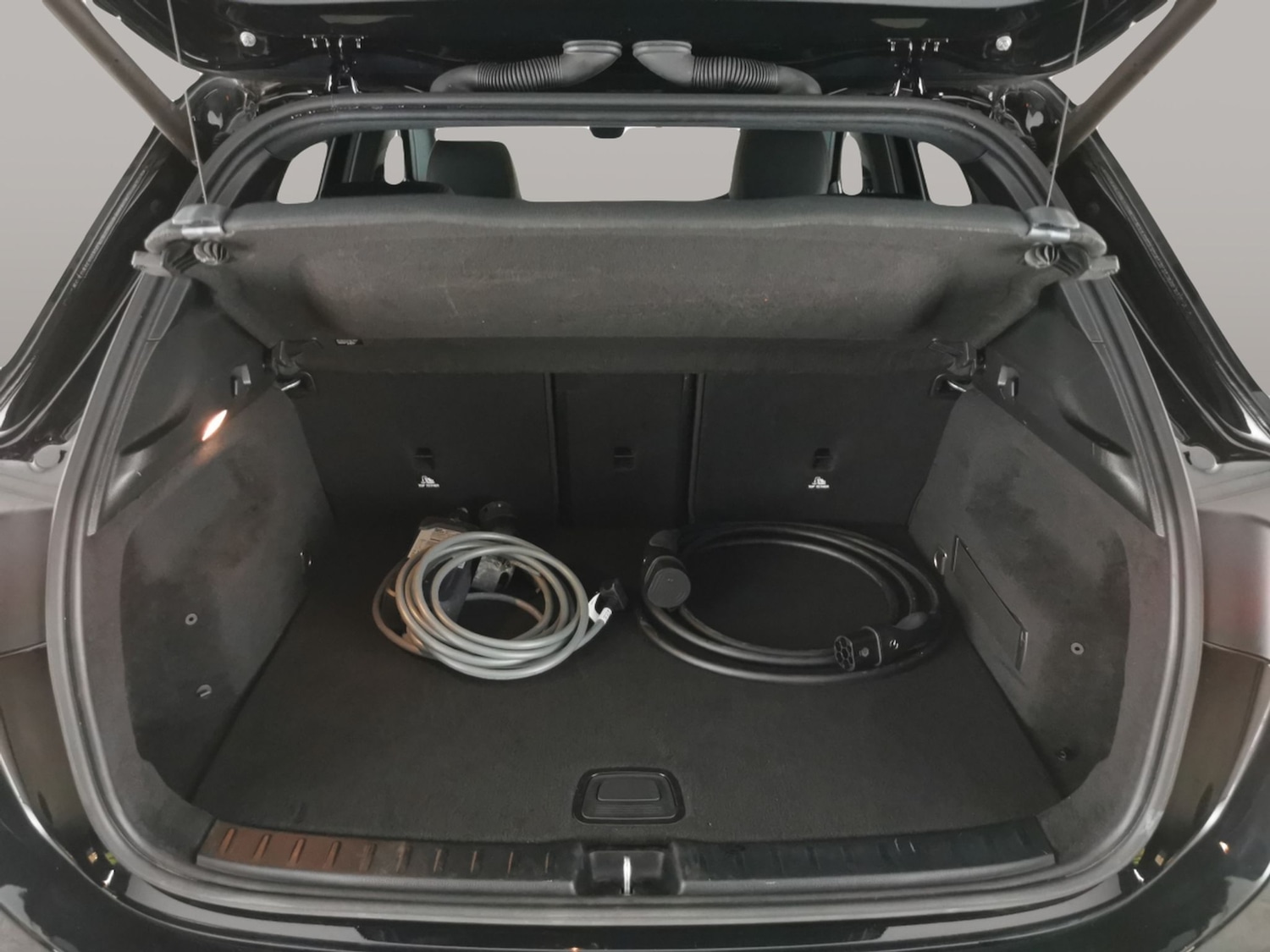 Used Mercedes-Benz EQA 2022 for sale - 76382951: Photo 47
