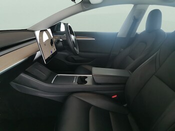 Used Tesla Model 3 2022 for sale - 77005702: Photo
