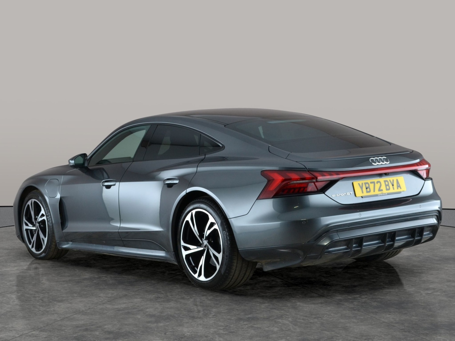 Used Audi e-tron GT 2022 for sale - 77196218: Photo 14