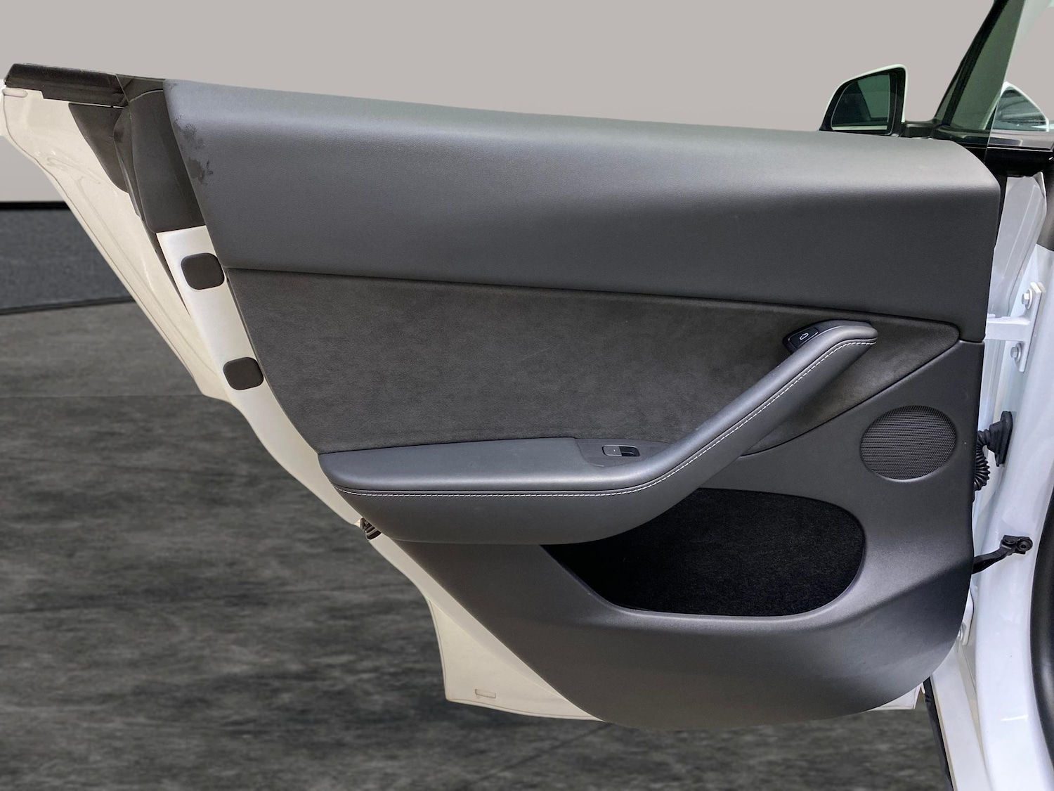 Used Tesla Model Y 2023 for sale - 78025446: Photo 28