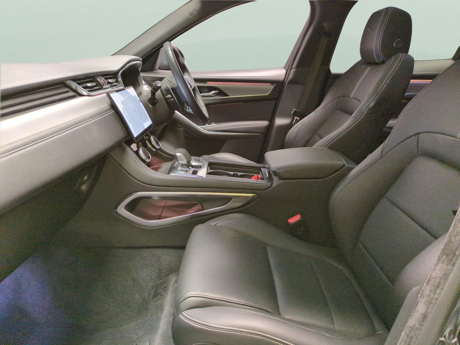 Used Jaguar F-Pace 2023 for sale - 78040040: Photo 4