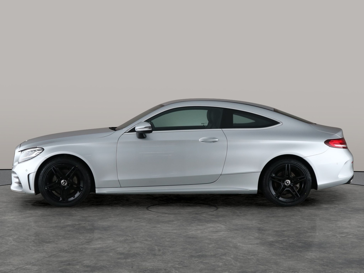 Used Mercedes-Benz C Class 2019 for sale - 77034162: Photo 14