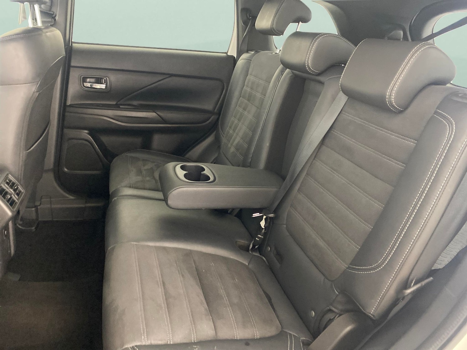 Used Mitsubishi Outlander 2019 for sale - 77641168: Photo 25