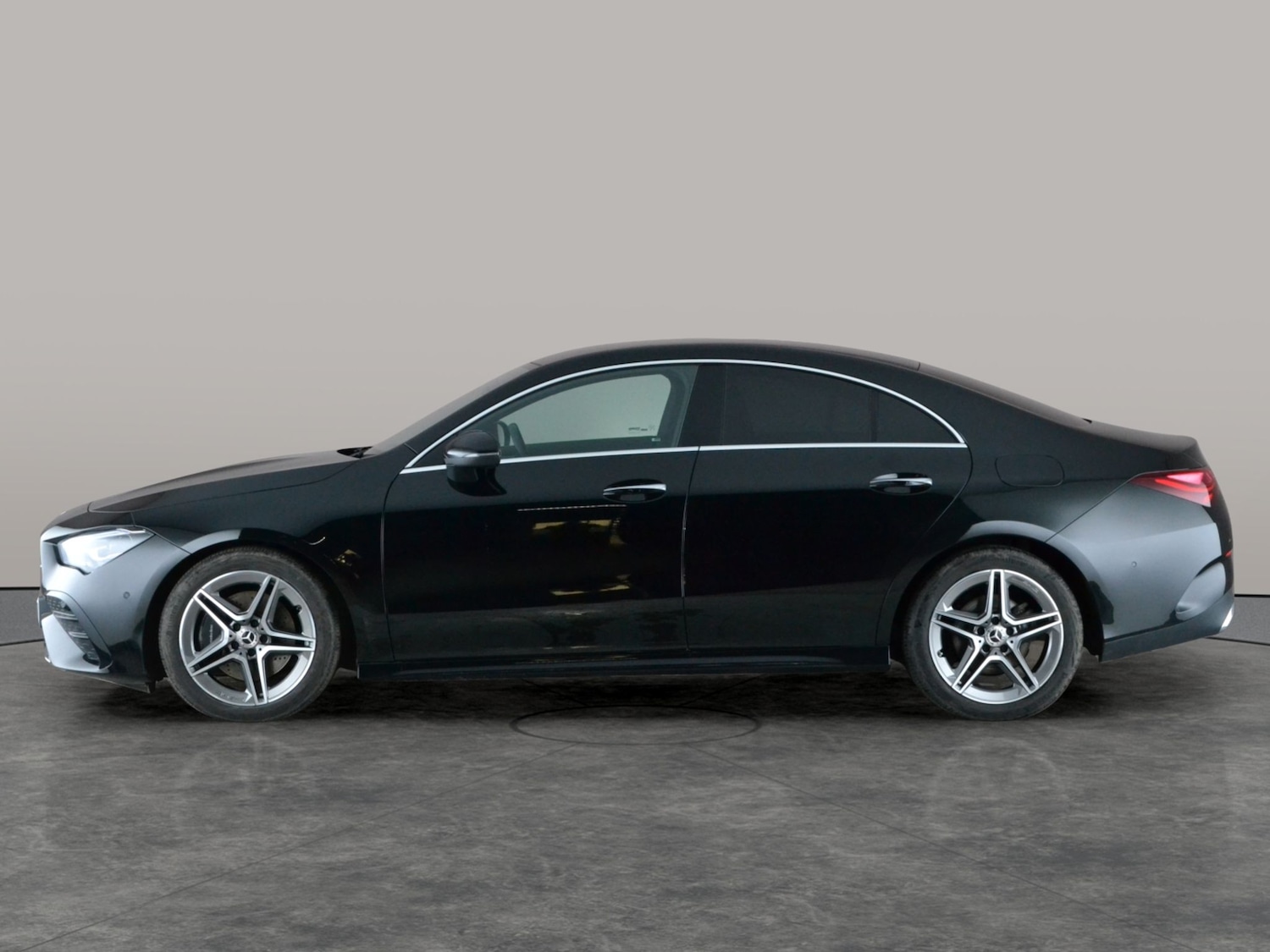 Used Mercedes-Benz CLA 2023 for sale - 77022044: Photo 13