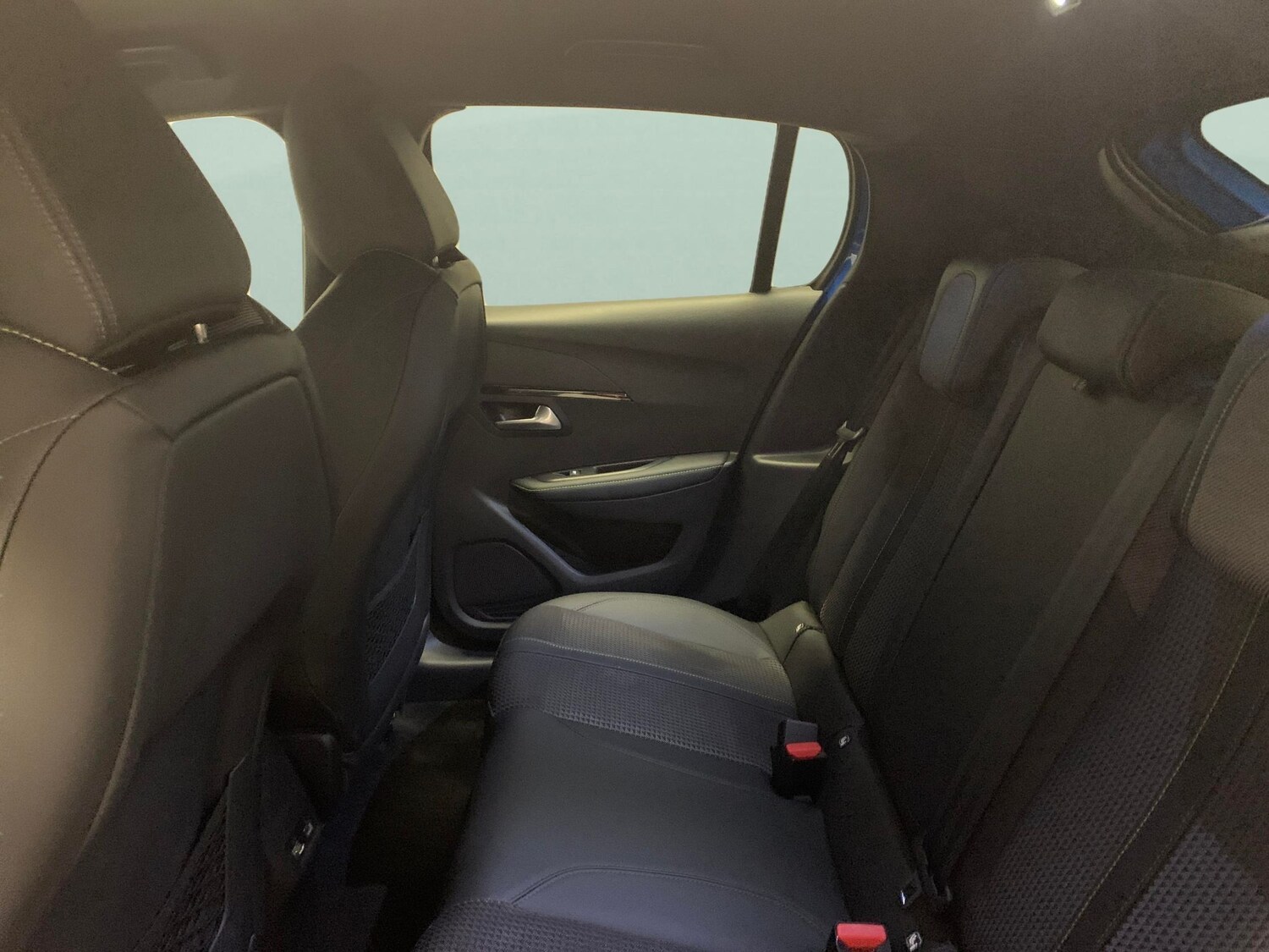 Used Peugeot 208 2023 for sale - 77490451: Photo 24