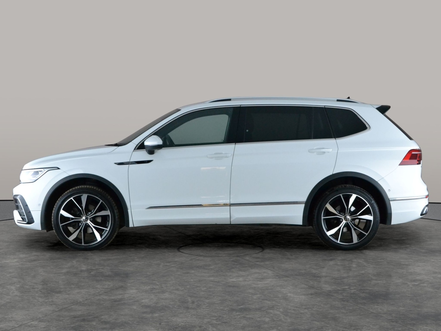 Used Volkswagen Tiguan Allspace 2024 for sale - 78094184: Photo 13