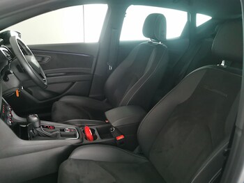 Used SEAT Leon 2020 for sale - 76197059: Photo 4