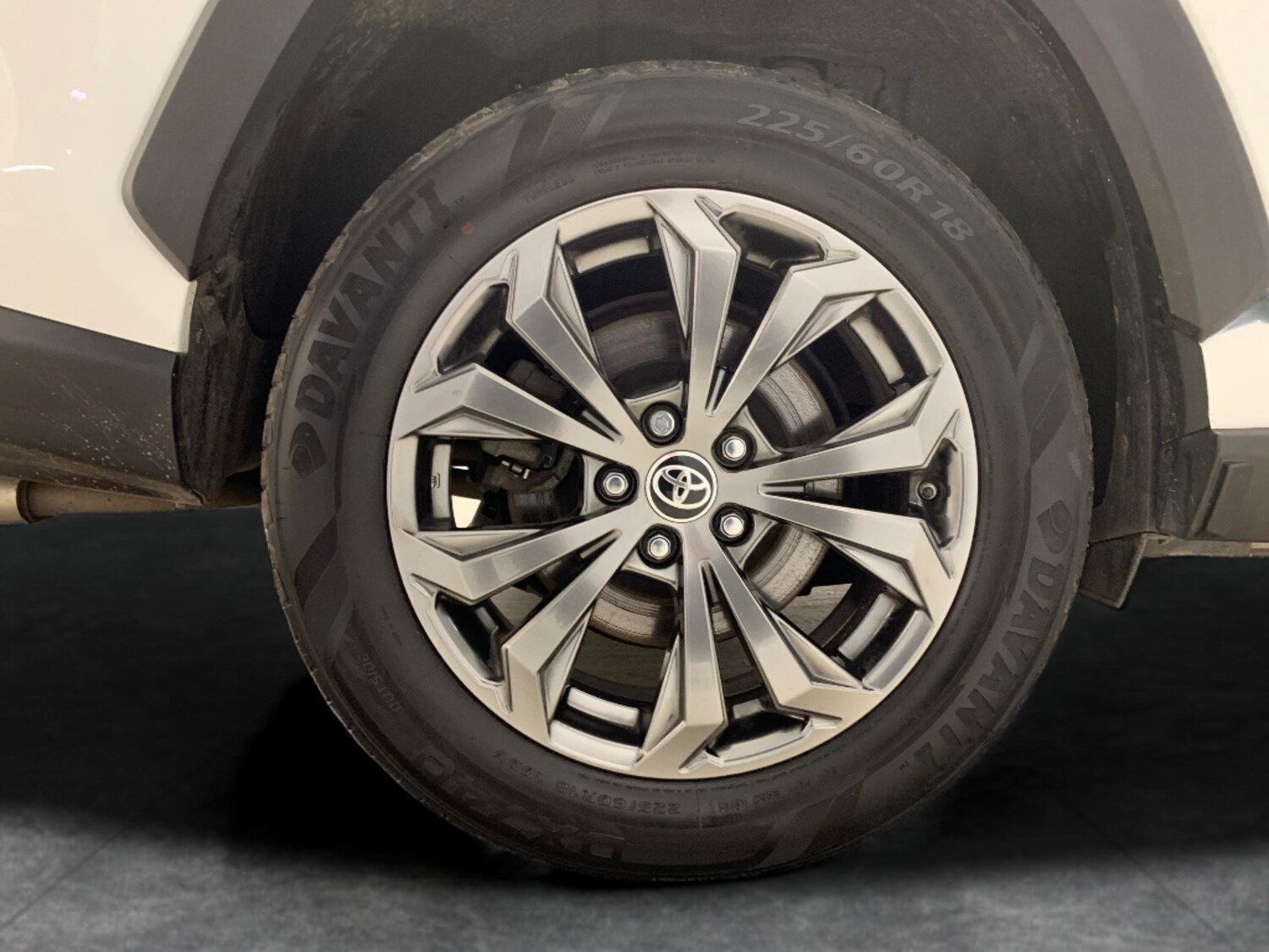 Used Toyota RAV4 2022 for sale - 77995523: Photo 23