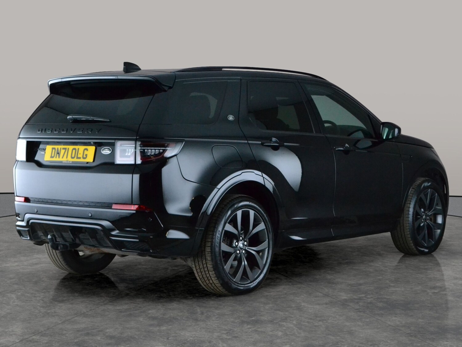 Used Land Rover Discovery Sport 2022 for sale - 78149498: Photo 11