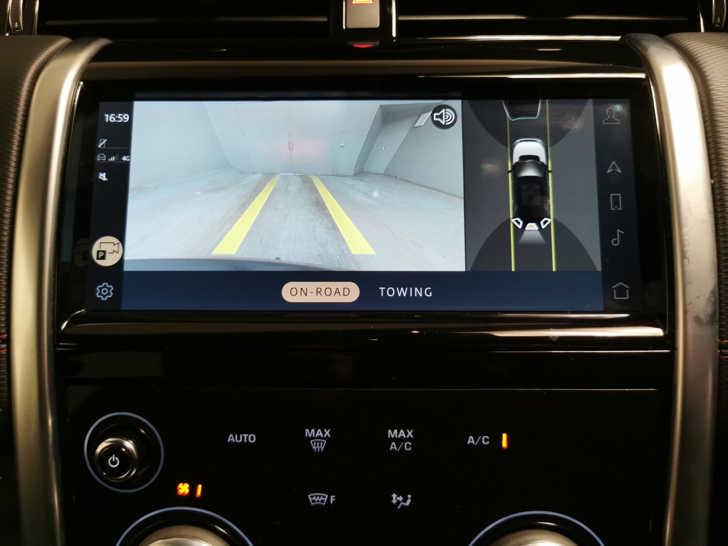 Used Land Rover Discovery Sport 2022 for sale - 78149498: Photo 6