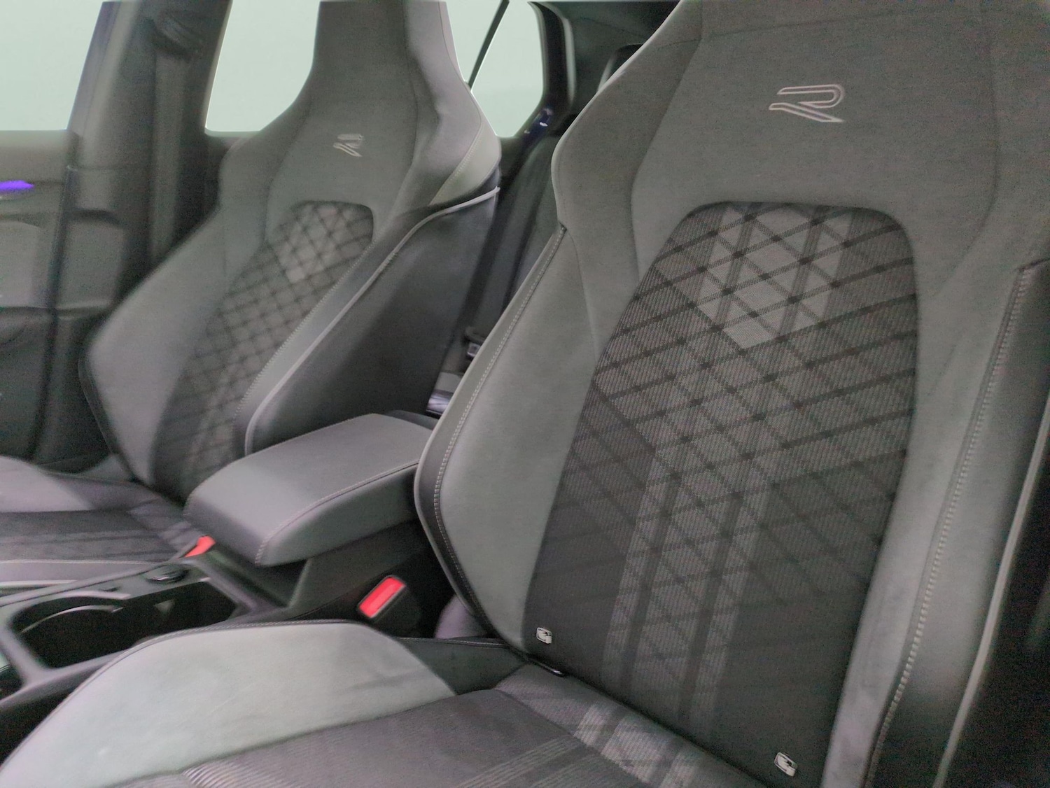 Used Volkswagen Golf 2024 for sale - 78053980: Photo 23