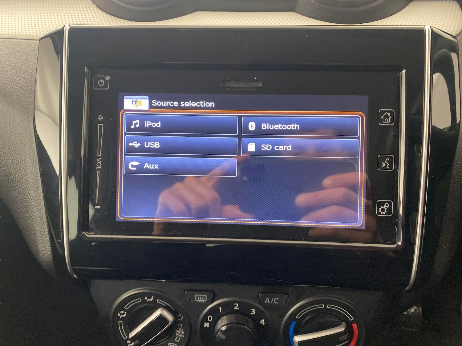 Used Suzuki Swift 2022 for sale - 78026956: Photo 14