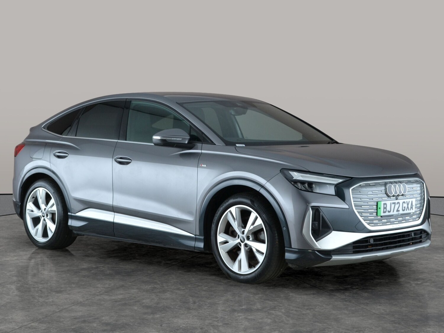 Used Audi Q4 e-tron 2022 for sale - 77711073: Photo 8