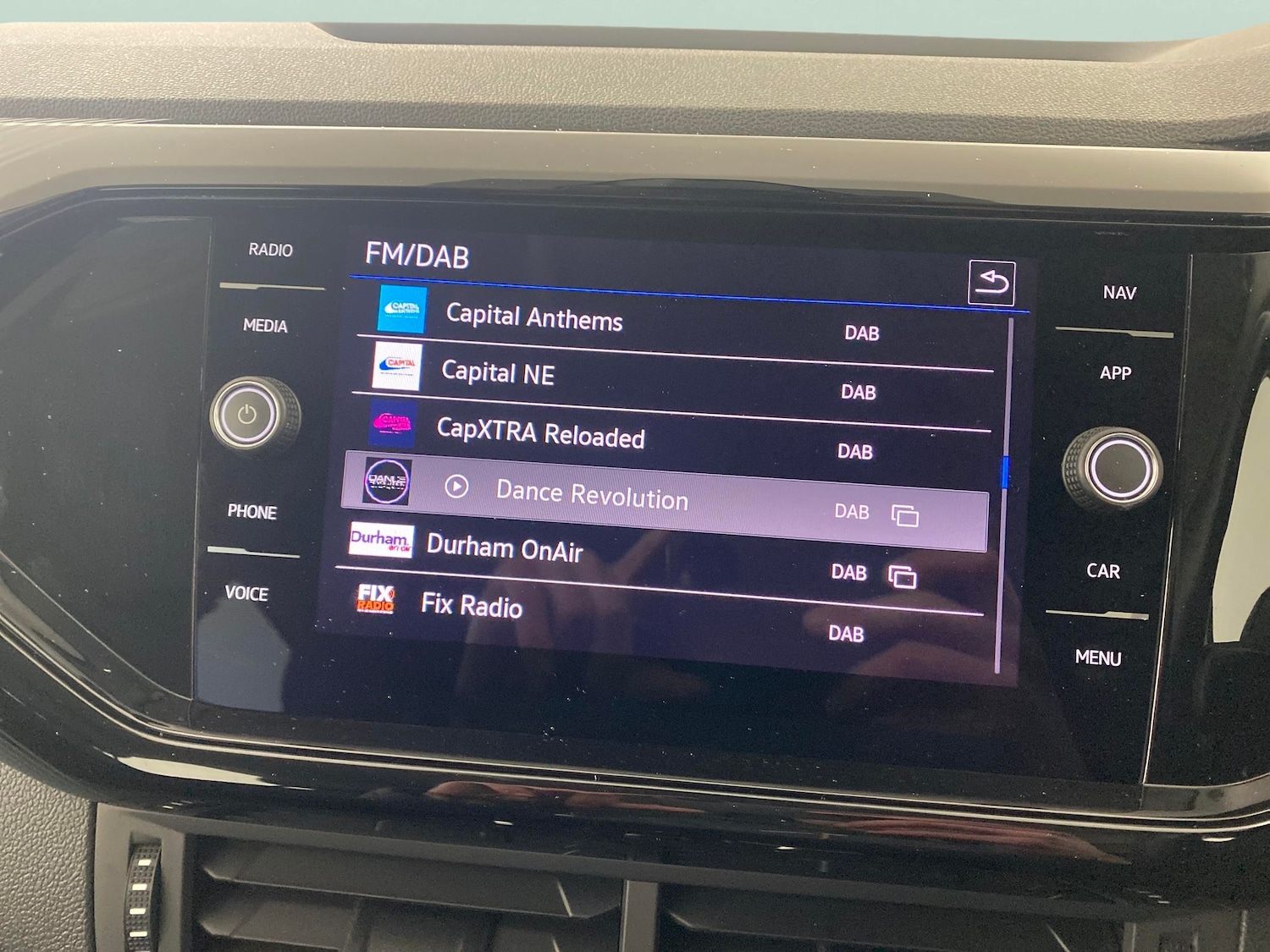 Used Volkswagen T-Cross 2023 for sale - 77638222: Photo 5