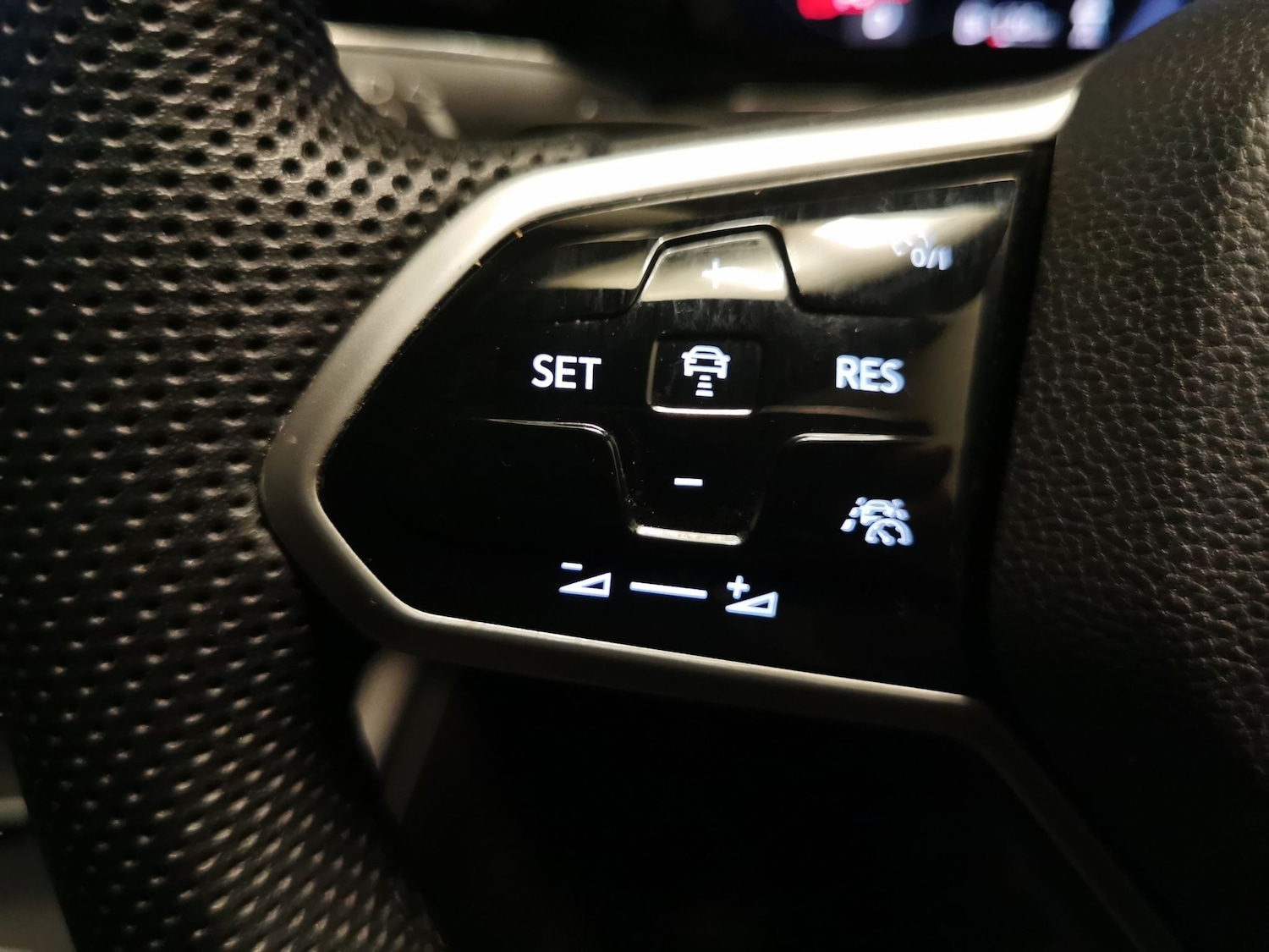 Used Volkswagen Golf for sale - 76725338: Photo 16