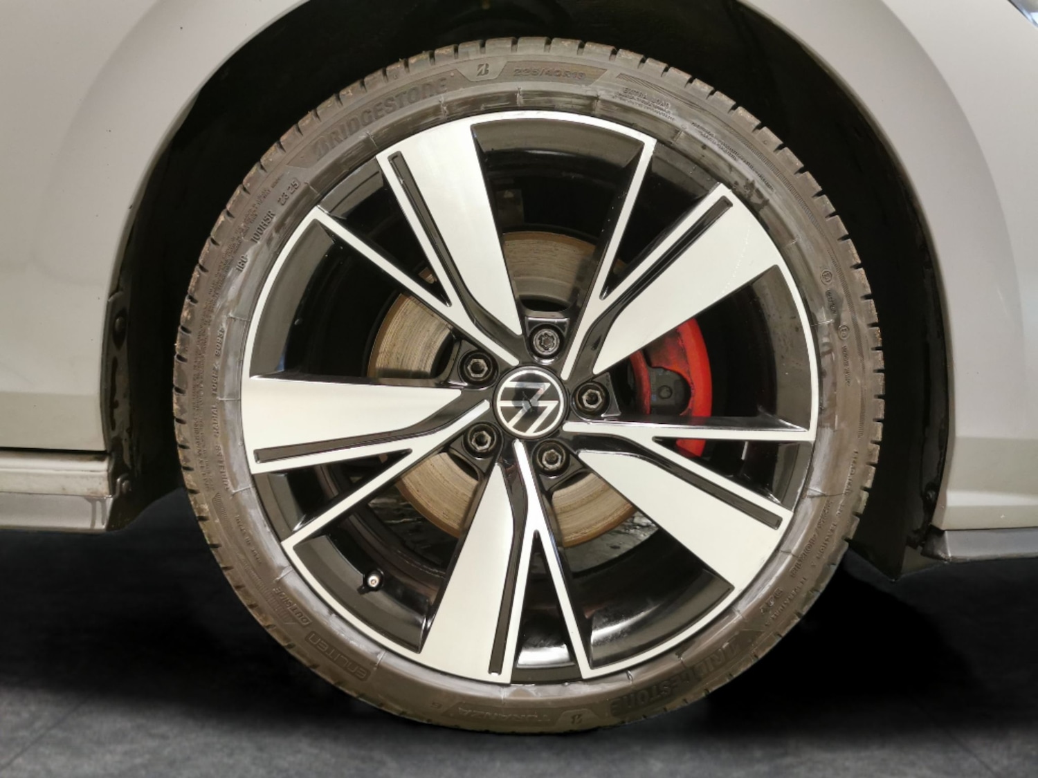 Used Volkswagen Golf for sale - 76725338: Photo 20