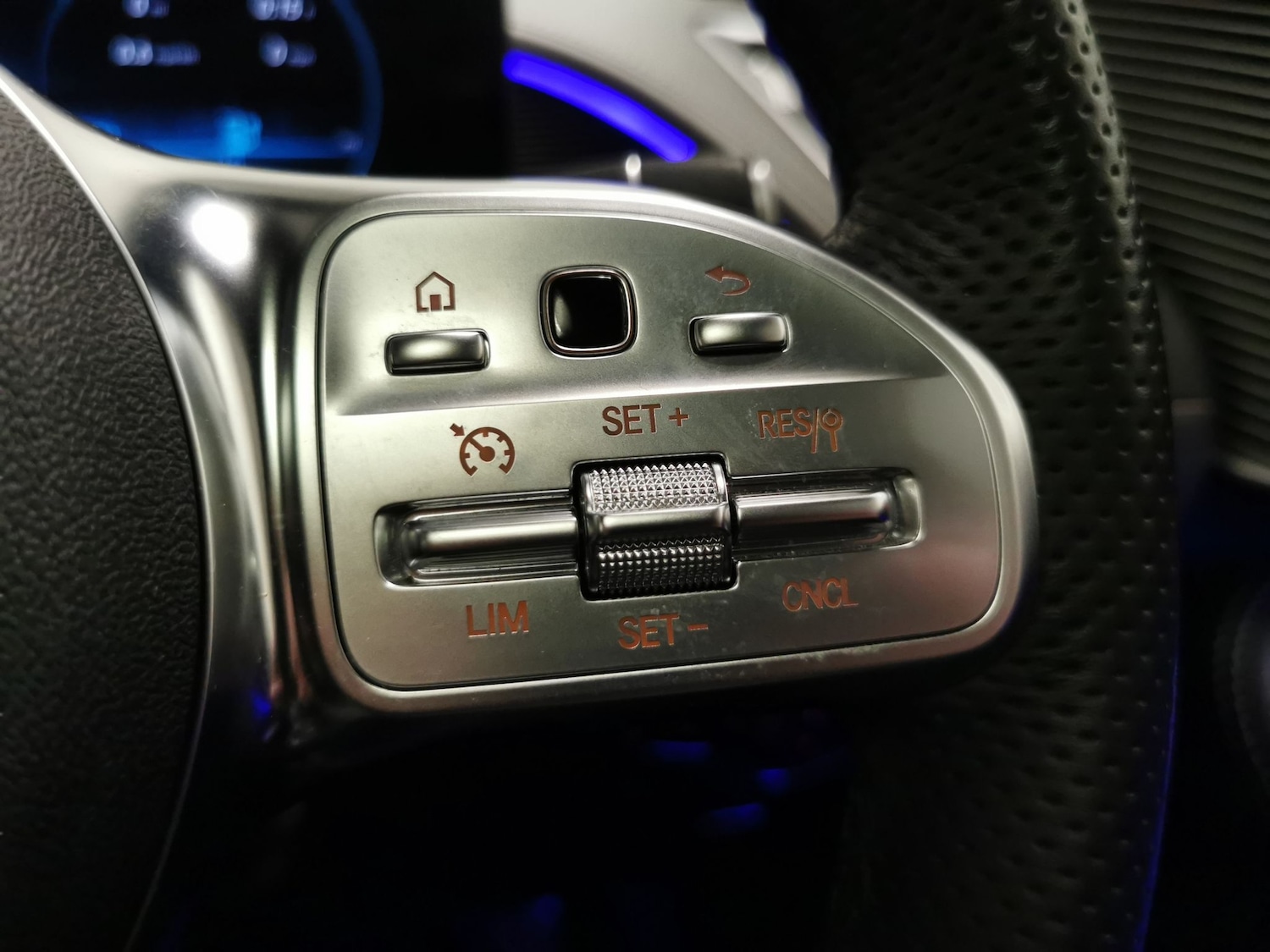 Used Mercedes-Benz EQC 2022 for sale - 77262138: Photo 19