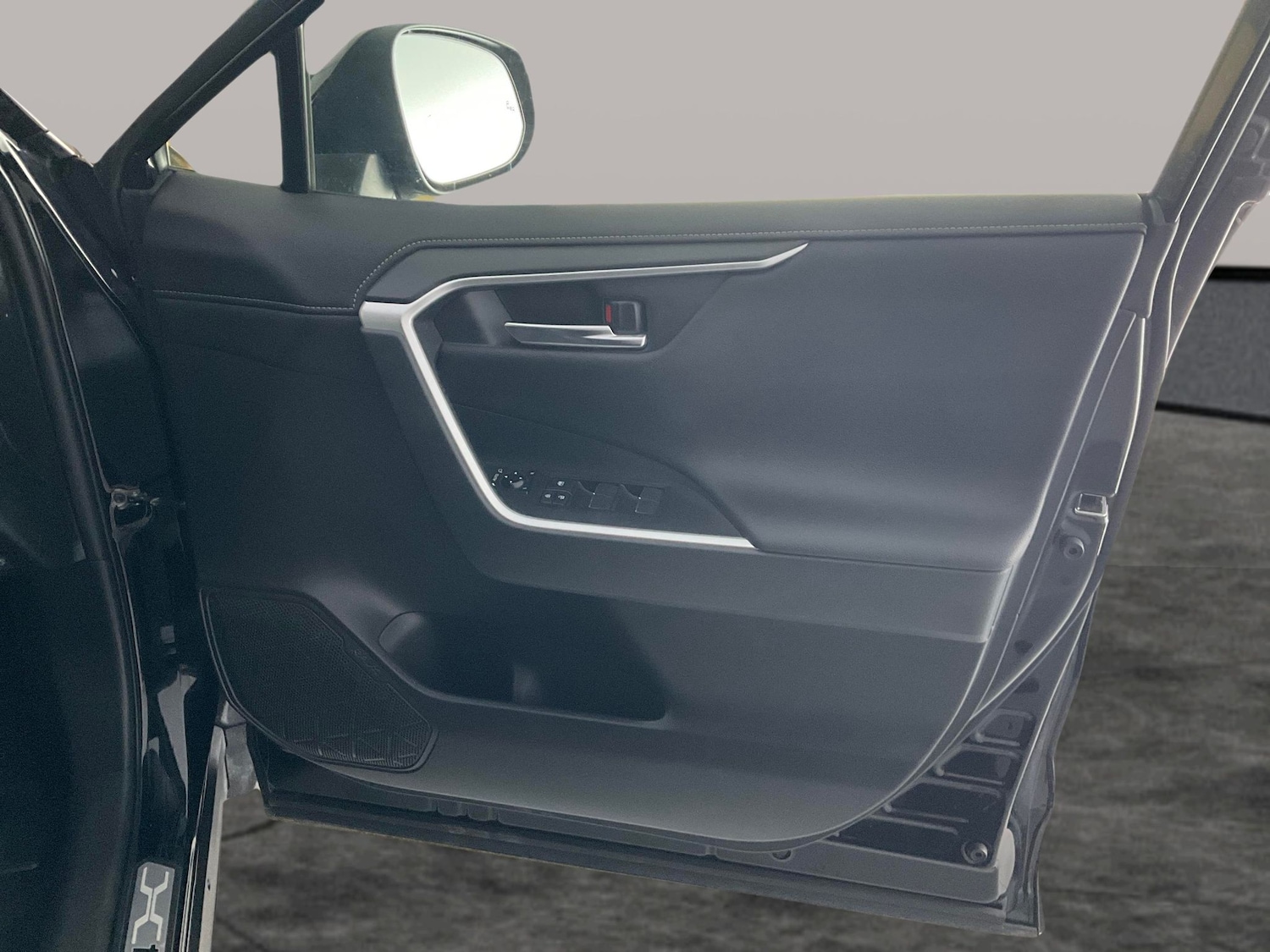 Used Toyota RAV4 2021 for sale - 76782090: Photo 36