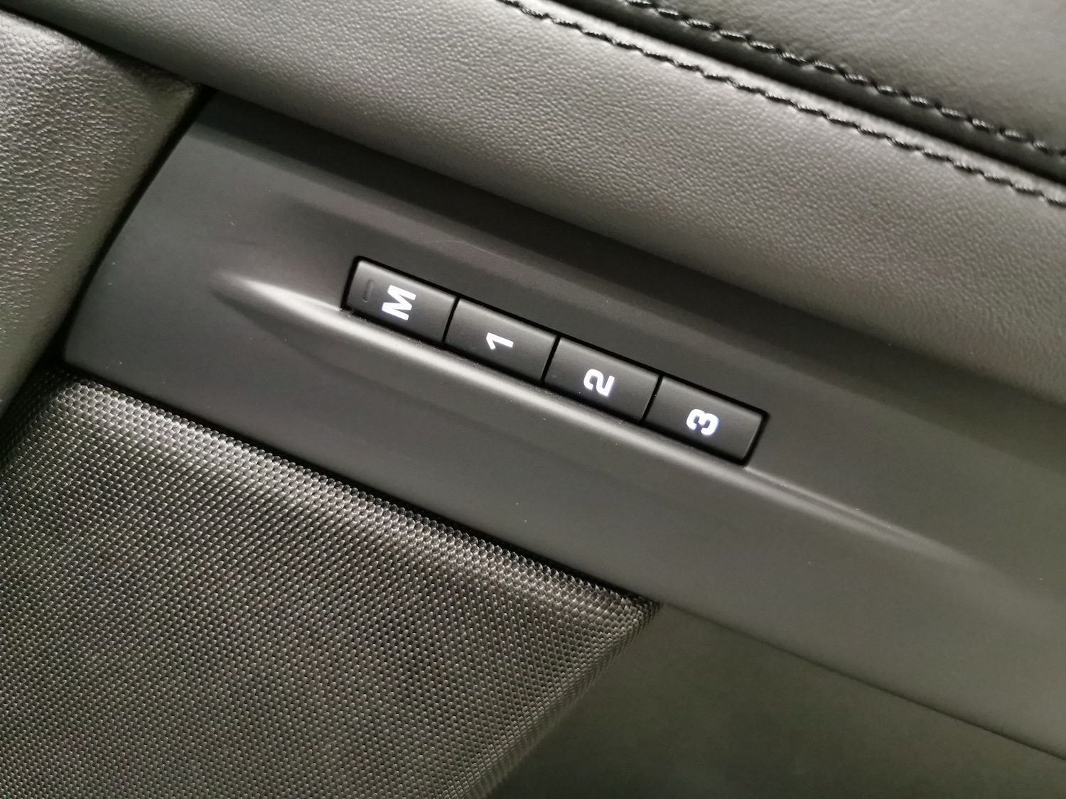 Used Land Rover Range Rover Evoque 2023 for sale - 76717867: Photo 16