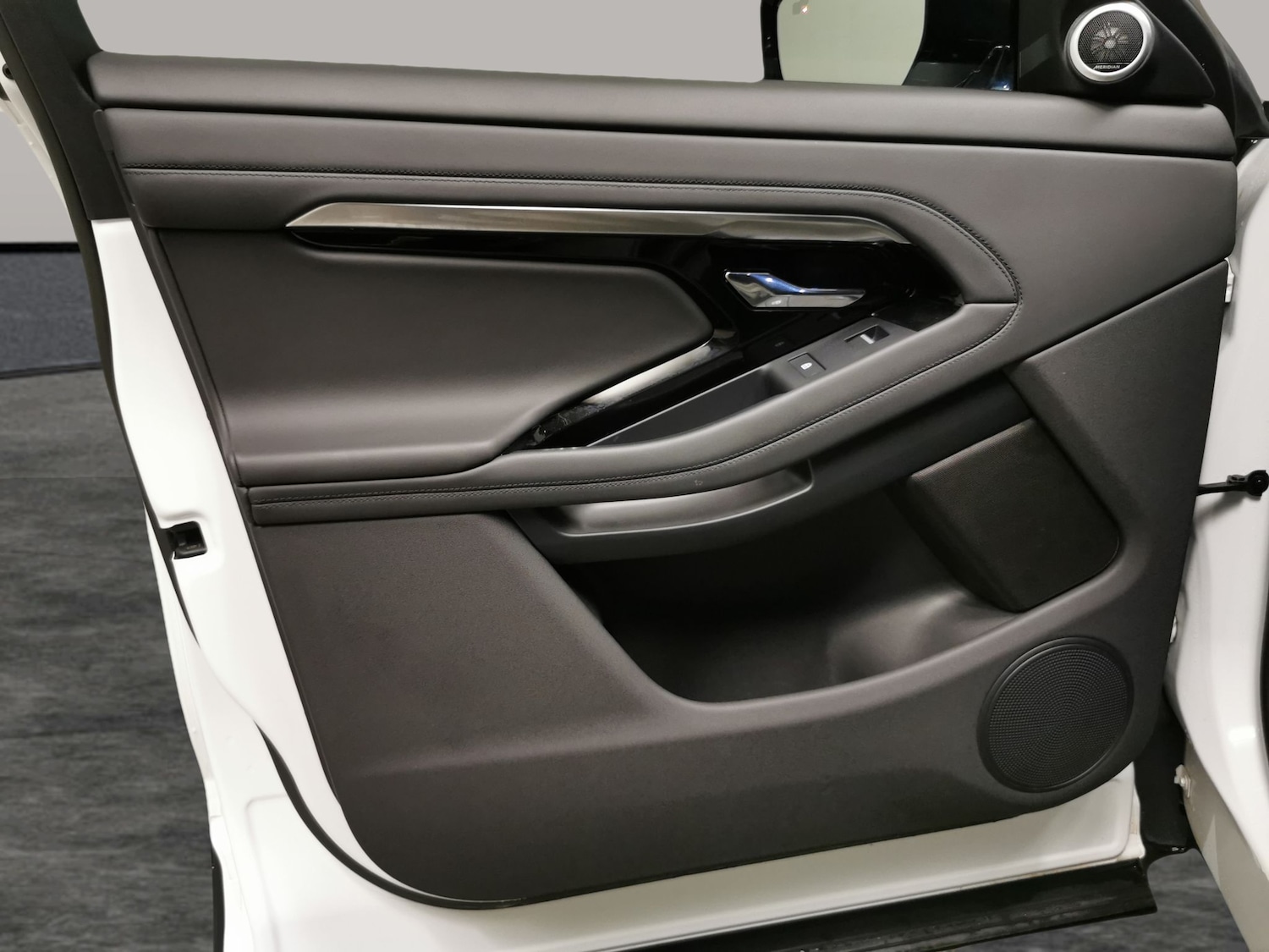 Used Land Rover Range Rover Evoque 2023 for sale - 76717867: Photo 32