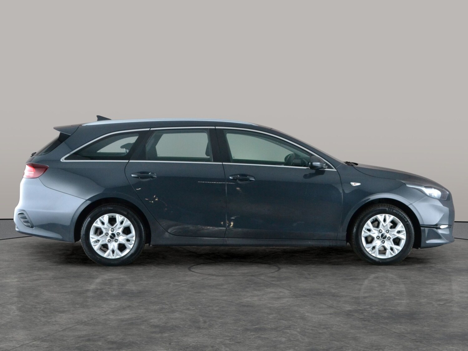 Used Kia Ceed 2023 for sale - 77676001: Photo 10