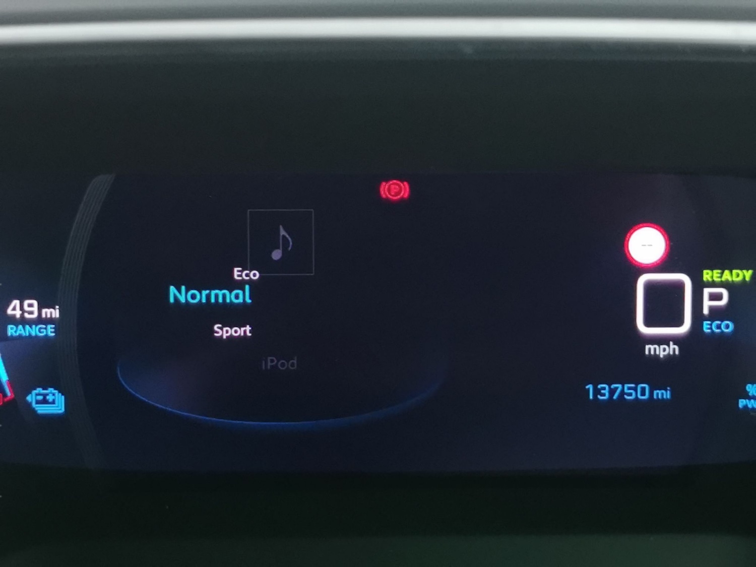 Used Peugeot E-2008 2022 for sale - 77071304: Photo 16