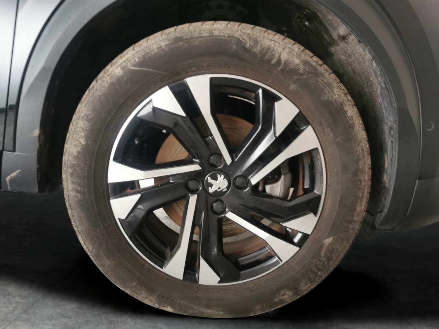 Used Peugeot E-2008 2022 for sale - 77071304: Photo 24