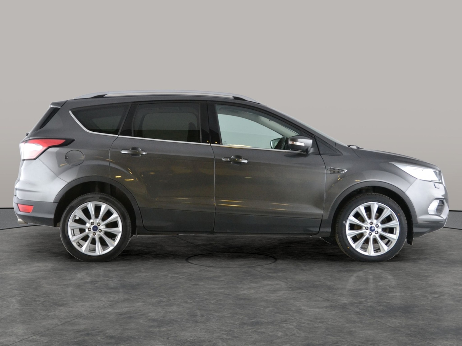 Used Ford Kuga 2019 for sale - 77675917: Photo 13