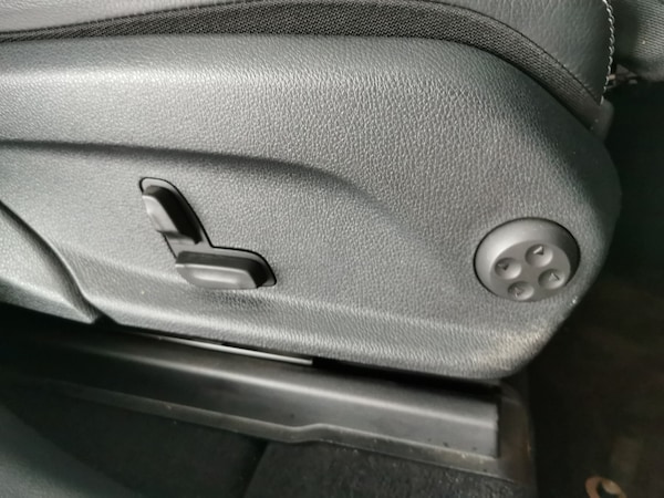 Used Mercedes-Benz GLC 2022 for sale - 76344755: Photo 18