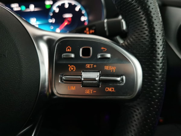 Used Mercedes-Benz GLC 2022 for sale - 76344755: Photo 29