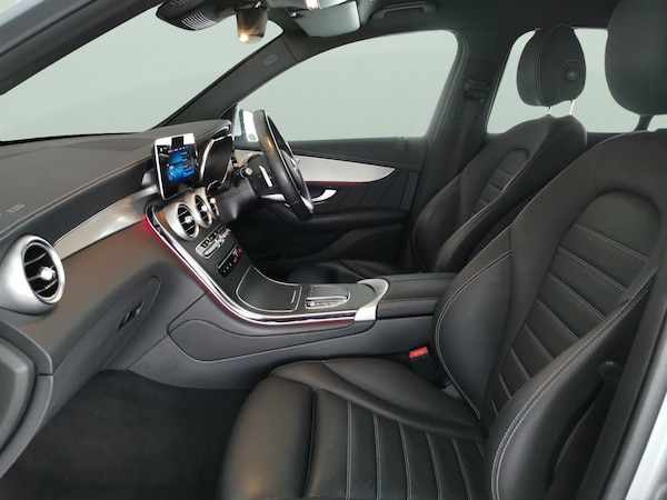 Used Mercedes-Benz GLC 2022 for sale - 76344755: Photo 4