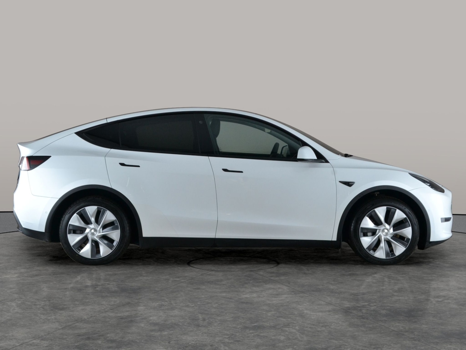 Used Tesla Model Y 2022 for sale - 77653493: Photo 10