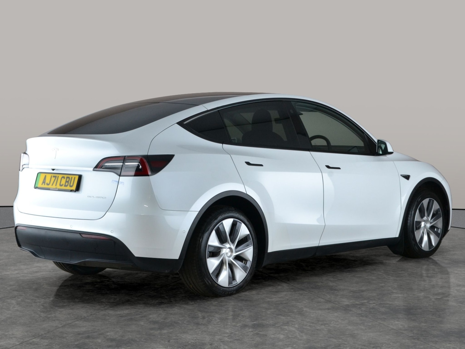 Used Tesla Model Y 2022 for sale - 77653493: Photo 11