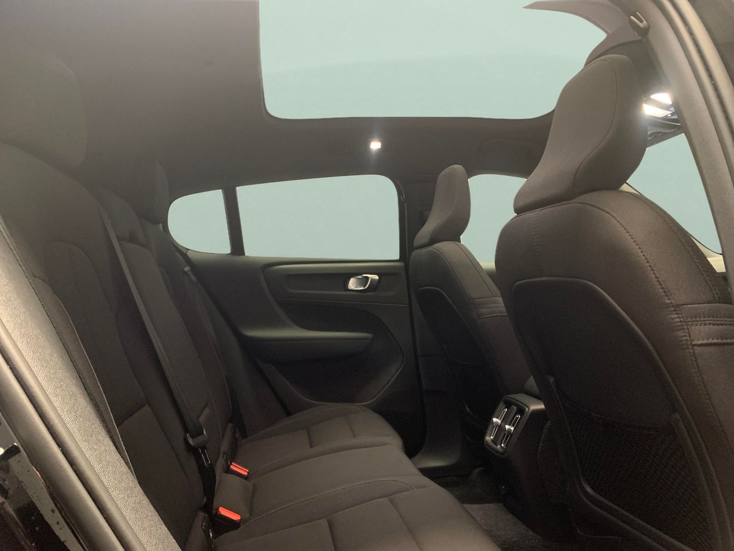 Used Volvo C40 2022 for sale - 77158266: Photo 23