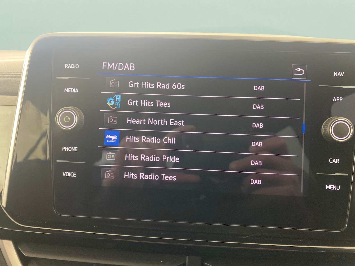 Used Volkswagen T-Roc 2023 for sale - 77570424: Photo 6