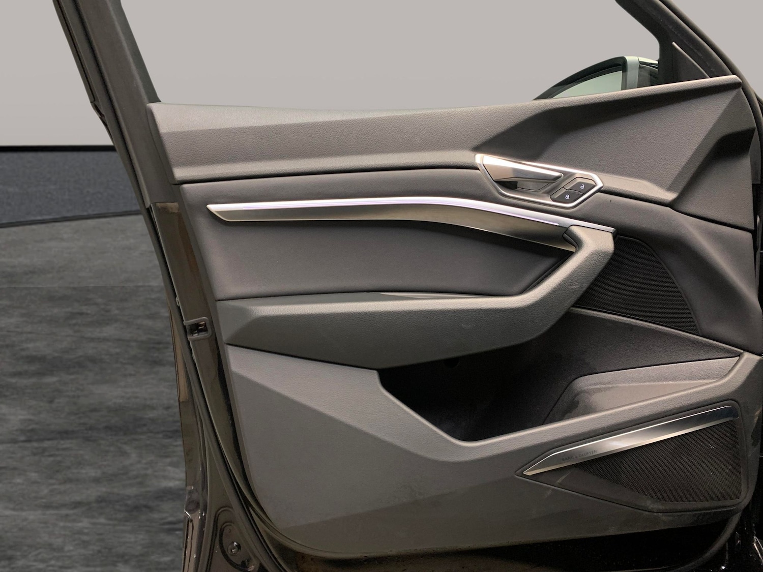 Used Audi e-tron 2022 for sale - 77160938: Photo 27