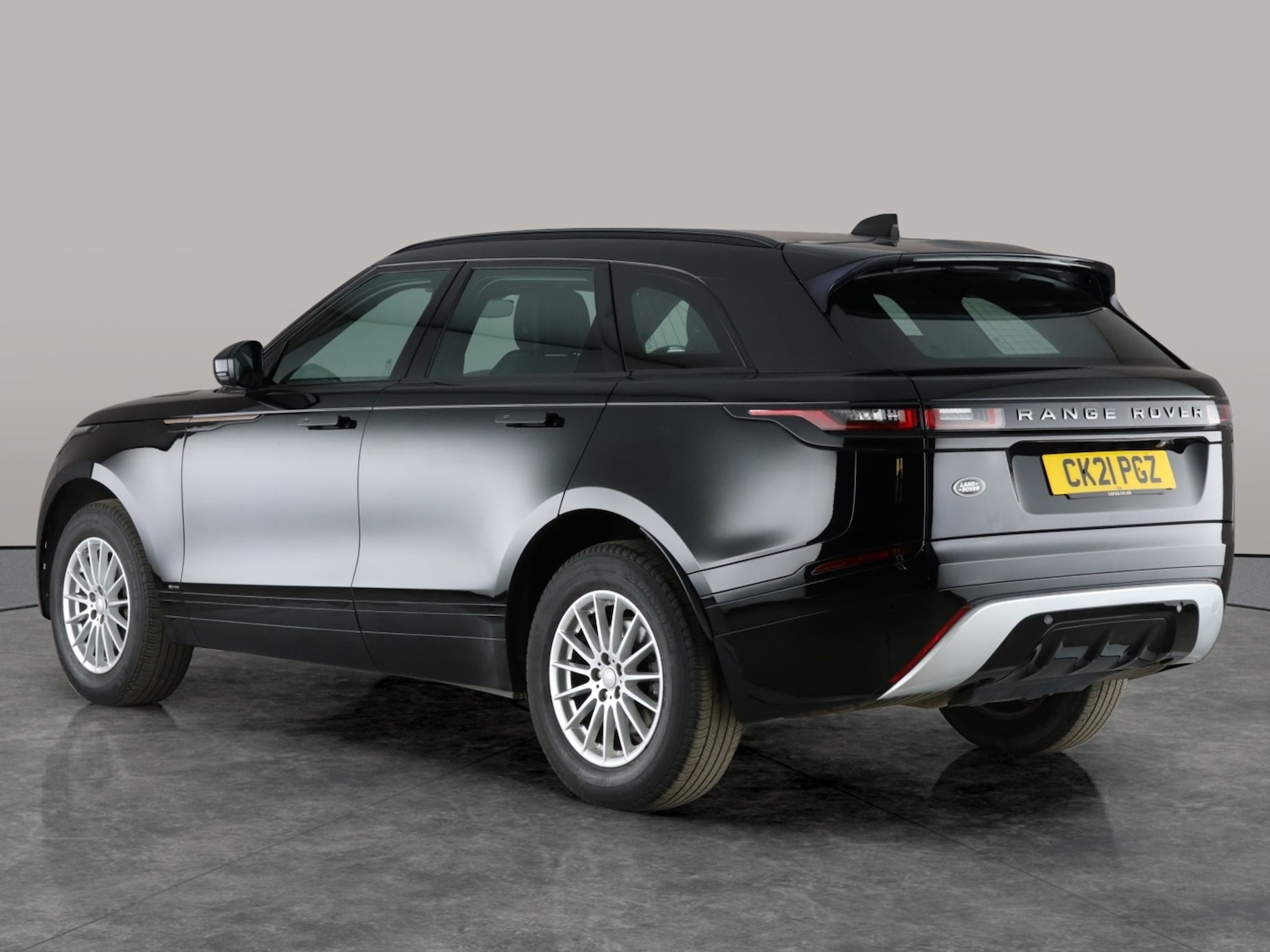 Used Land Rover Range Rover Velar 2021 for sale - 76379208: Photo 14