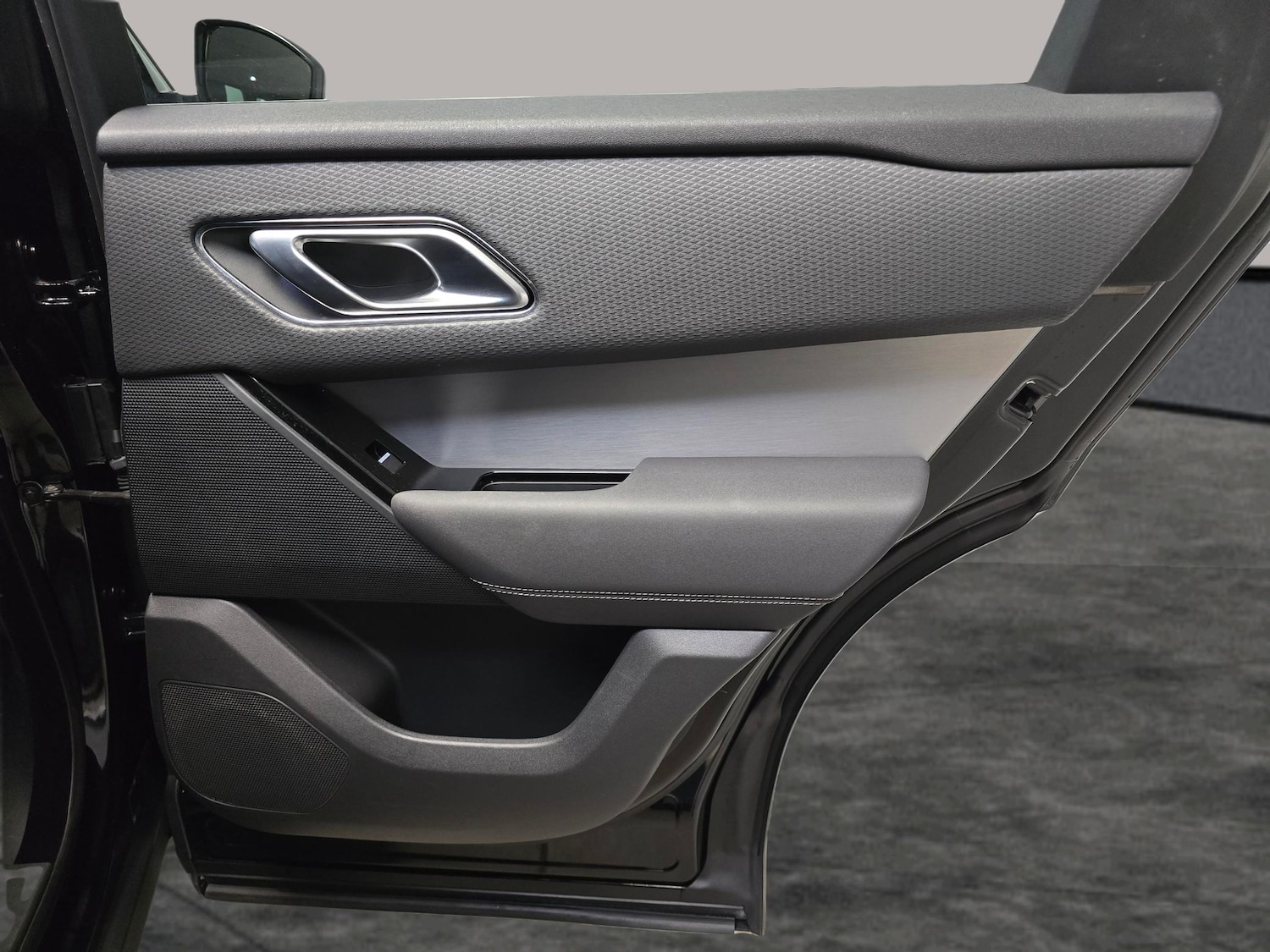 Used Land Rover Range Rover Velar 2021 for sale - 76379208: Photo 38