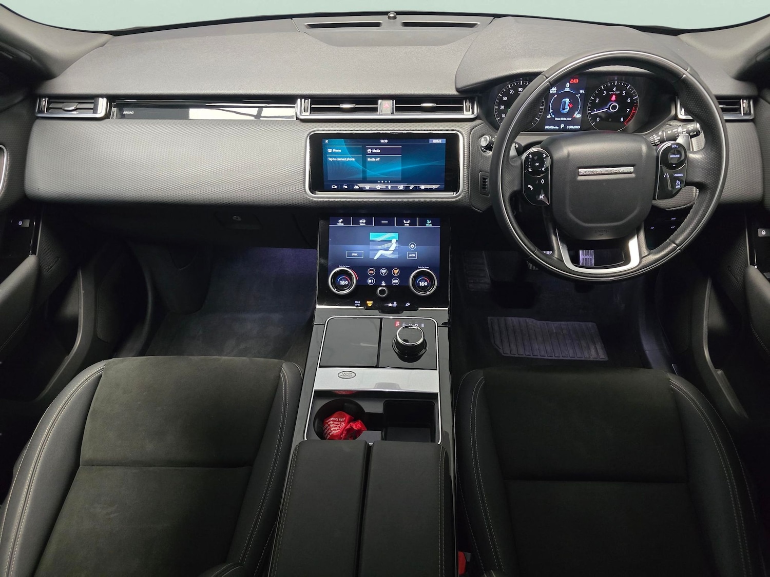 Used Land Rover Range Rover Velar 2021 for sale - 76379208: Photo 8