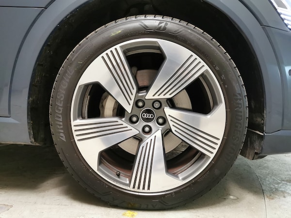Used Audi e-tron 2022 for sale - 76230205: Photo 31