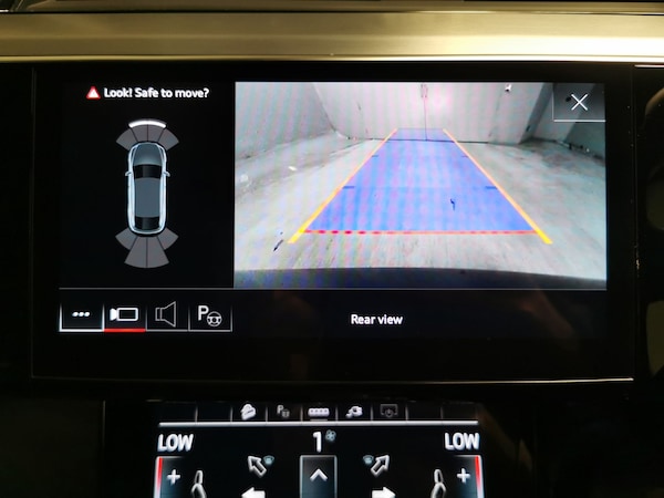 Used Audi e-tron 2022 for sale - 76230205: Photo 9